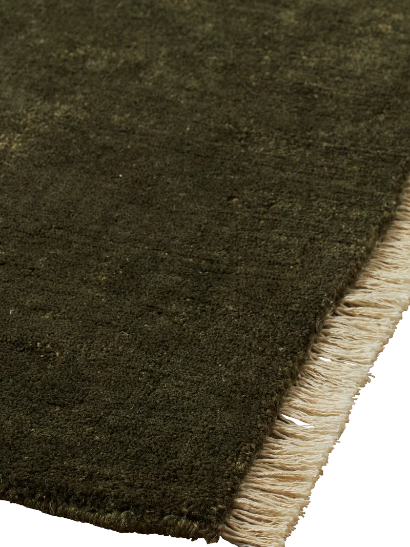 Ferm Living Firth Jute Teppich - 170 x 240 - Dark Olive