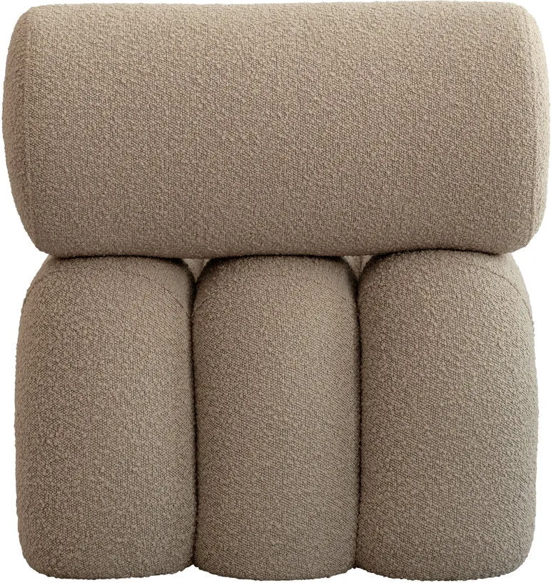 Fauteuil design en tissu bouclé beige Foku - 101 COPENHAGEN