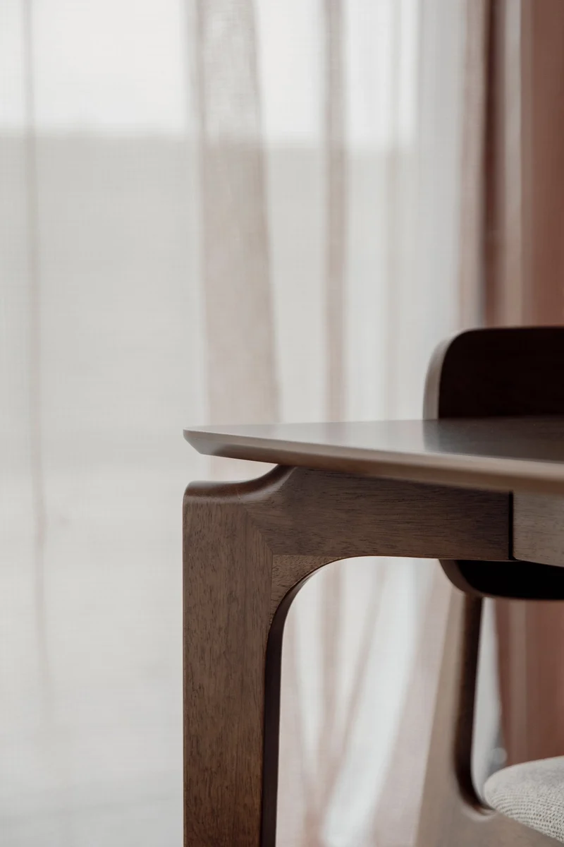 Table à manger rectangulaire en bois d'hévéa 160x90x75cm Savone - Dutchbone
