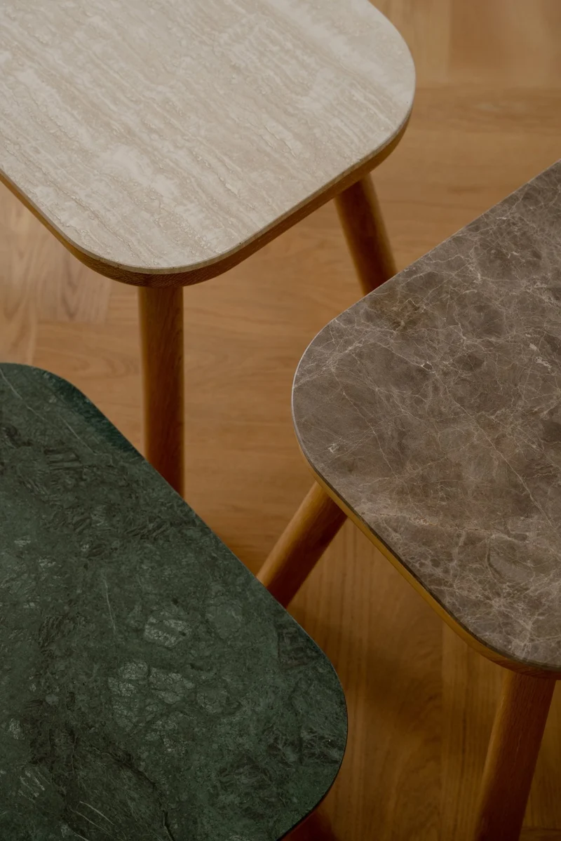 Table d'appoint en chêne et marbre vert 50x35x27cm Paff - Umage