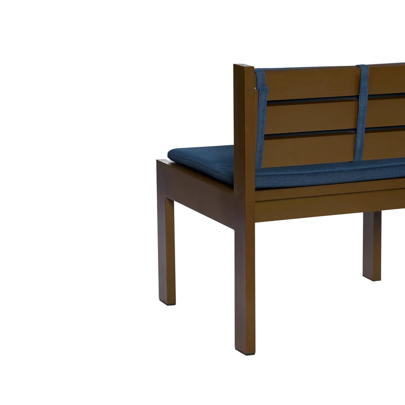 Fauteuil de jardin en acier marron et coussins bleu foncé Haus - Hübsch