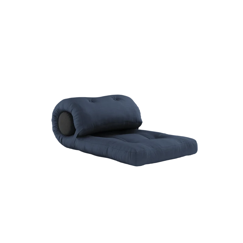 Fauteuil convertible bleu marine avec coussin gris foncé 70x120x40cm Wrap - Karup Design