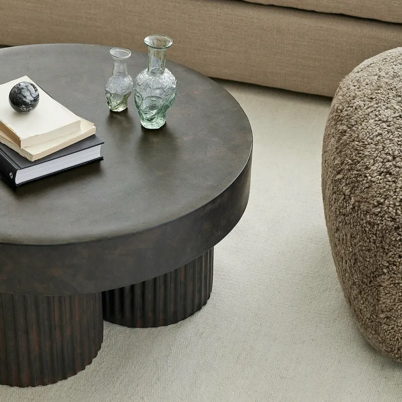 Table basse en fibre de béton marron sur aluminium moulé 70 cm Gear - NORR11