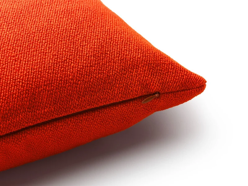 Coussin carré en laine rouge corail 60x60cm Cleo - Fest Amsterdam