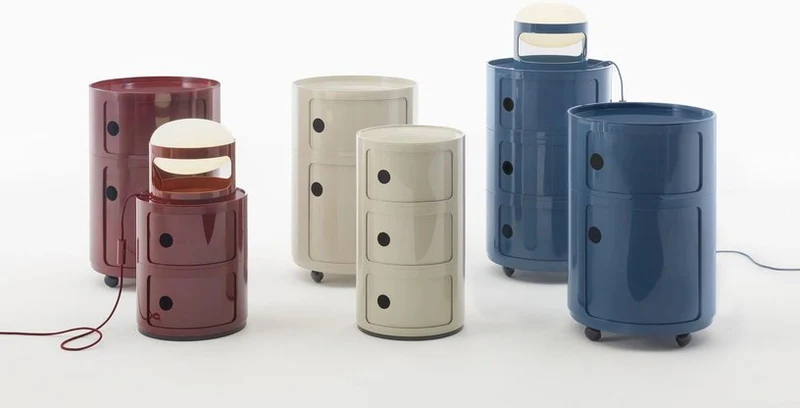Table d'appoint bleu avec deux tiroirs Componibili Big - Kartell