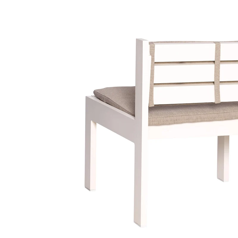 Fauteuil de jardin en acier beige et coussins beige sable Haus - Hübsch