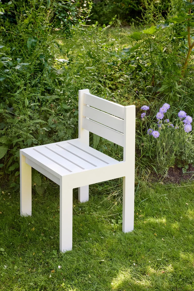 Chaise de jardin en acier beige et coussins beige sable Haus - Hübsch