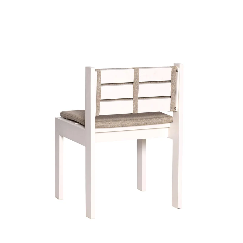 Chaise de jardin en acier beige et coussins beige sable Haus - Hübsch