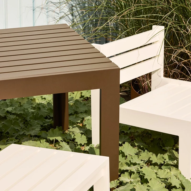 Table à manger de jardin rectangulaire en acier marron 191x80x76cm Haus - Hübsch