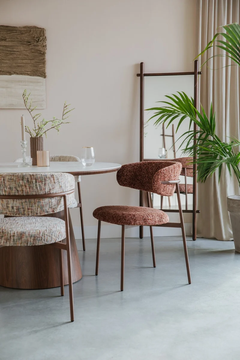 Chaise en tissu beige Finn - The Cool Republic