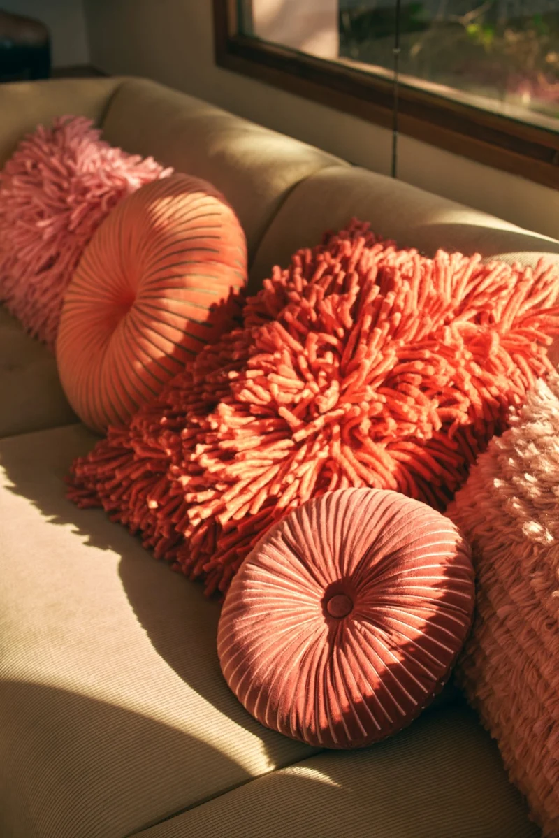 Coussin rond en velours rouge bordeaux 35cm - HKLIVING