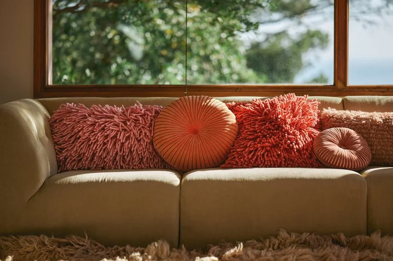 Coussin rond en velours rouge bordeaux 35cm - HKLIVING