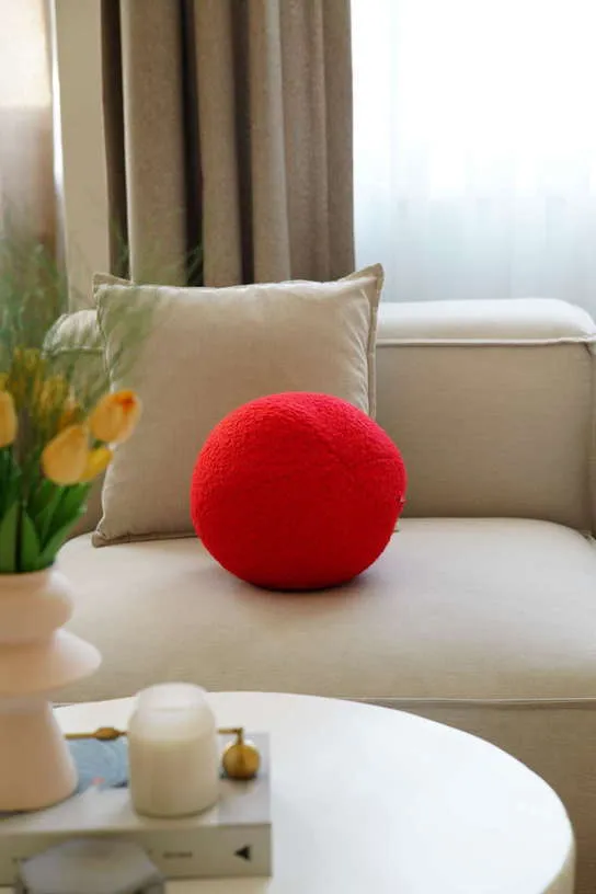 Coussin en tissu bouclé rouge 20xcm Teddy - Home Design