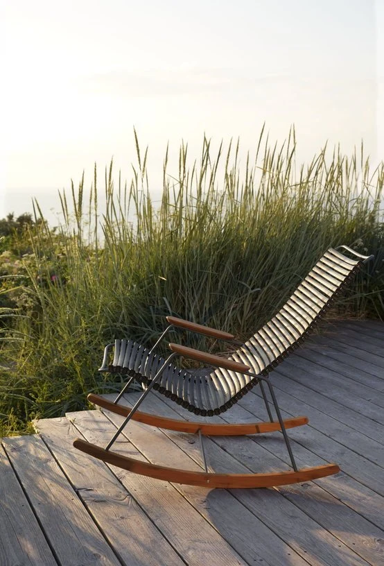 Chaise berçante en métal et plastique jaune citron 103x63x85,5cm Click - Houe