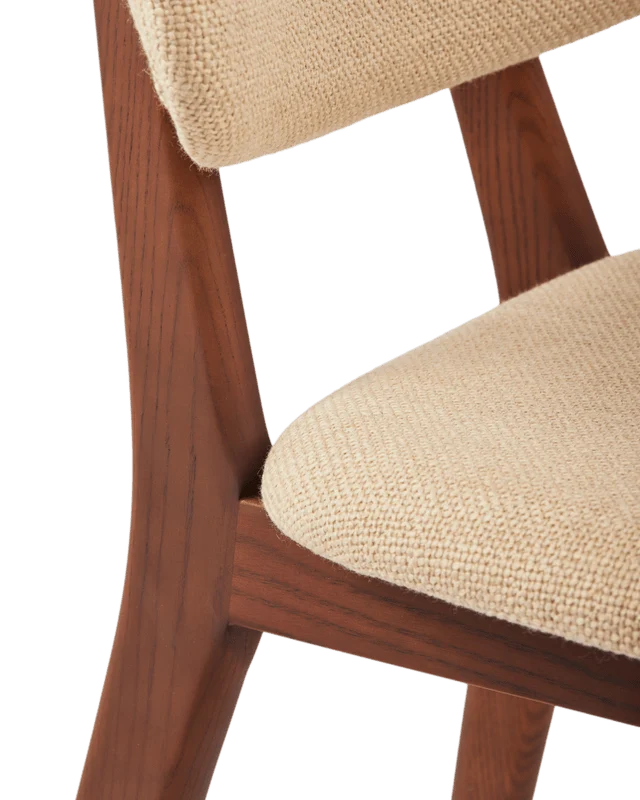 Chaise de salle à manger en tissu beige et bois de frêne Smooth Happy Days - Pols Potten