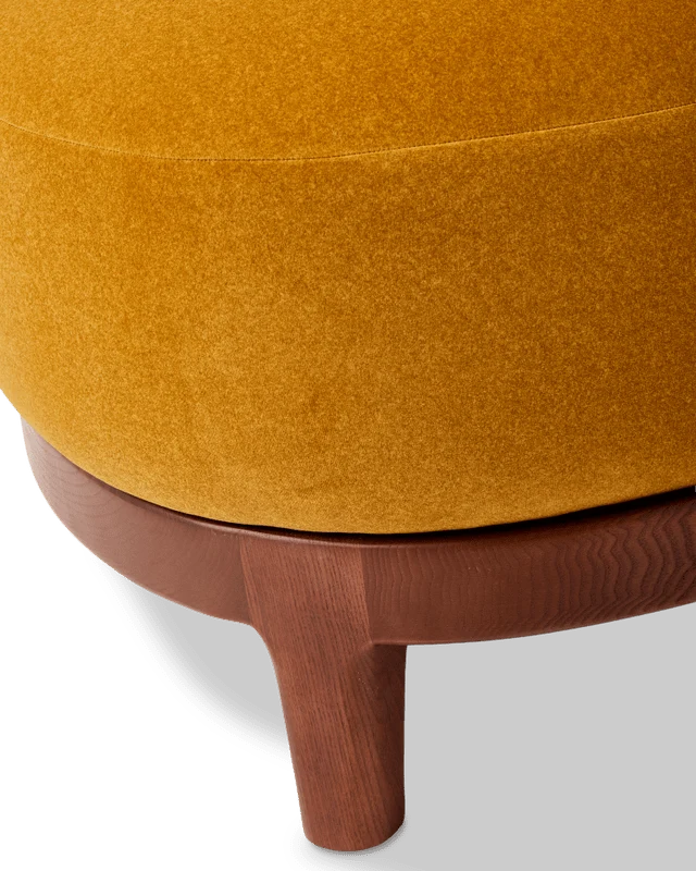 Fauteuil rond en tissu jaune et bois de frêne Soft Fizz - Pols Potten
