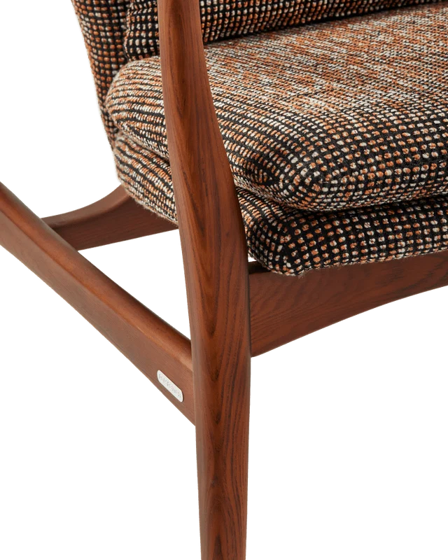 Fauteuil en tissu à motif marron et bois de frêne Speckled Peggy - Pols Potten