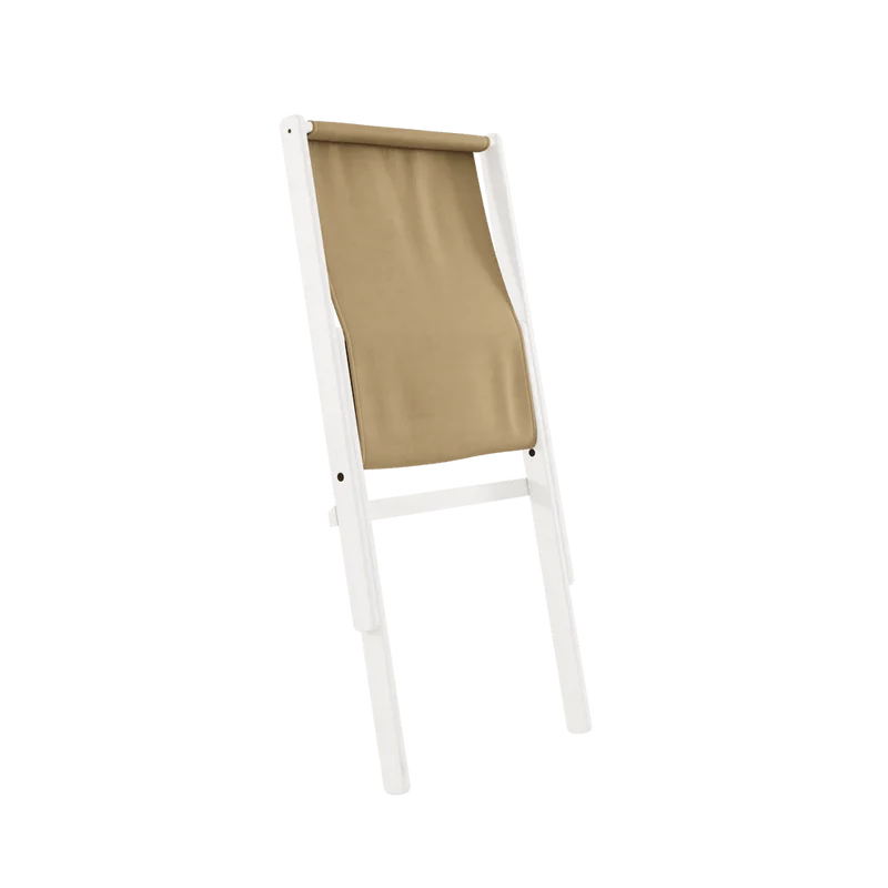 Chaise pliante en hêtre blanc et matelas en coton beige blé 65x88x75cm Boogie raw - Karup Design