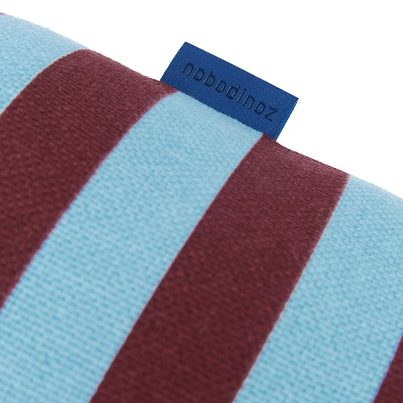 Coussin traversin en coton à carreaux rouge bordeaux et bleu 50 x 18 x 18 cm Vibes - Nobodinoz