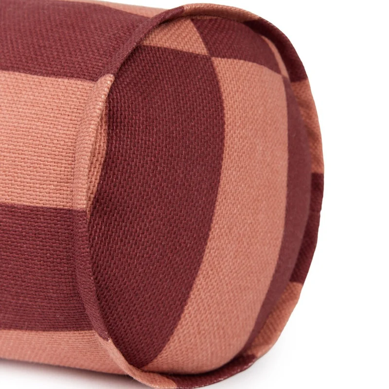 Coussin traversin en coton à carreaux rouge 50 x 18 x 18 cm Vibes - Nobodinoz