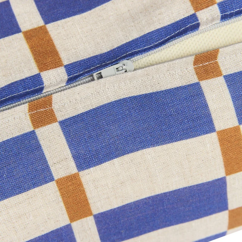 Coussin traversin en lin français à carreaux bleu 70 x 18 x 18 cm Cliff - Nobodinoz