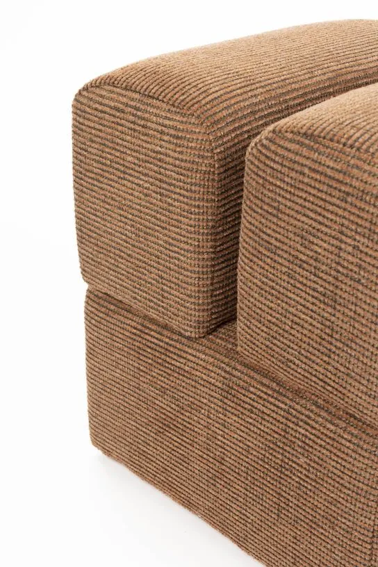 Pouf en tissu terracotta 40x40x45cm Ludo - The Cool Republic