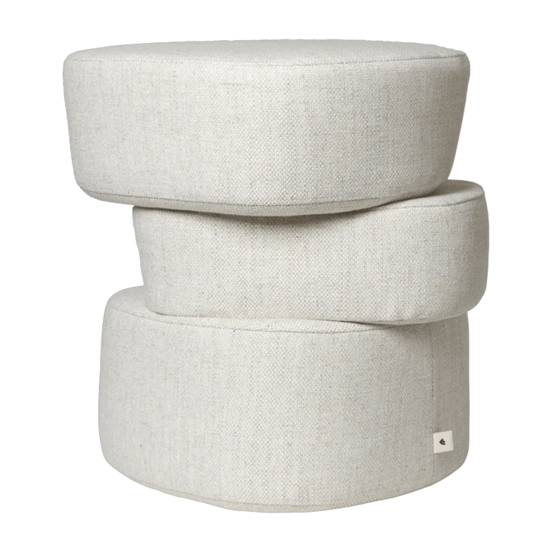 Pouf en polyester off-white 43x41x46cm Plyo - Ferm Living