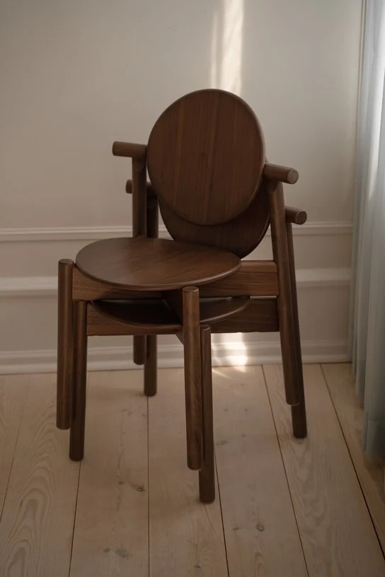 Chaise en noyer 55x42x83m Heiko - Umage