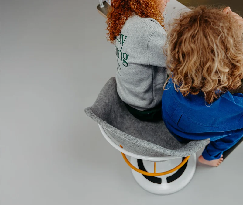Poptop Höhenverstellbarer Kinderschreibtischstuhl