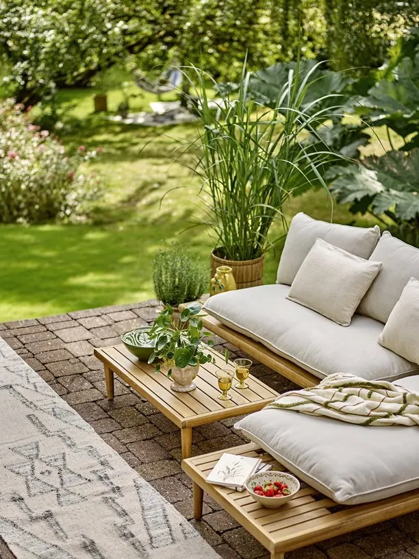 Salon de jardin lounge en bois d'acacia Cesano - Bloomingville