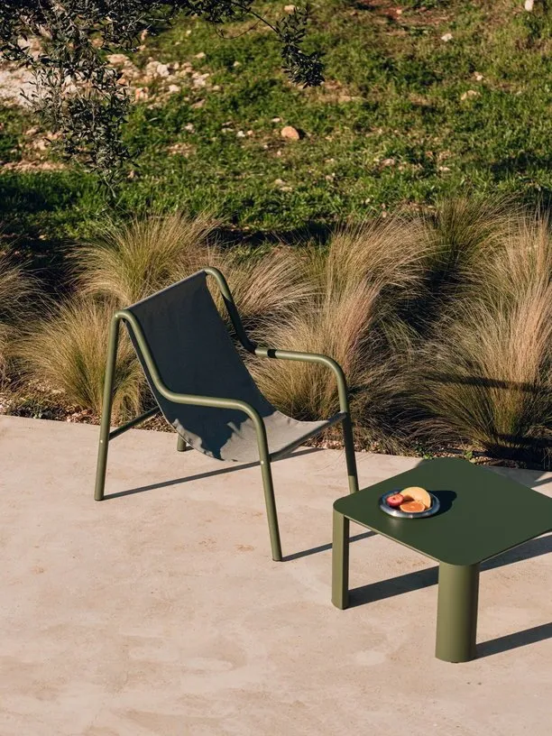 Fauteuil de jardin en acier vert forêt et tissu oléfine Nokk - noo.ma
