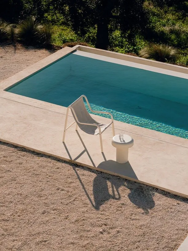 Fauteuil de jardin en acier beige et tissu oléfine Nokk - noo.ma