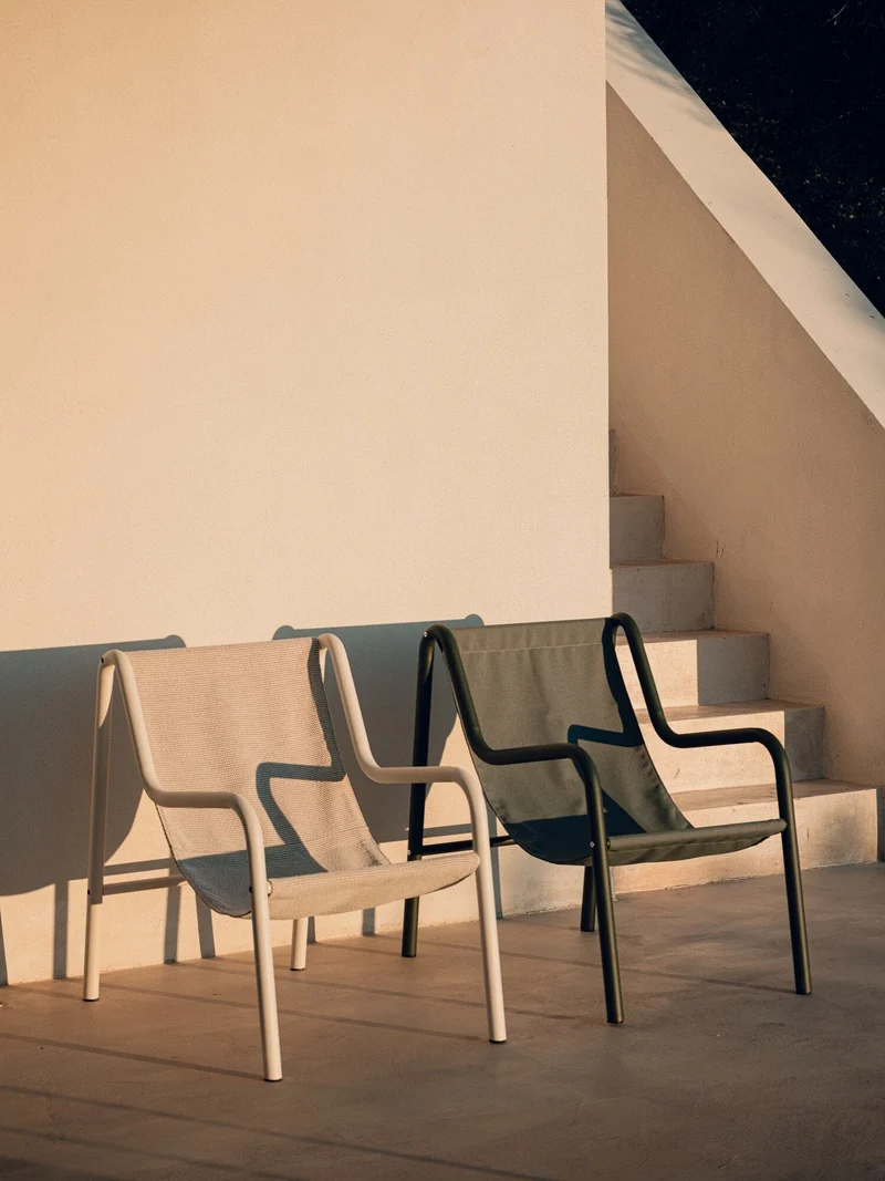 Fauteuil de jardin en acier beige et tissu oléfine Nokk - noo.ma