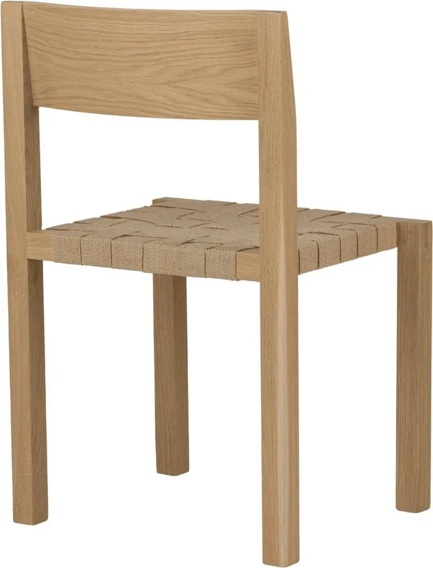 Chaise en chêne massif et sangles naturelles en jute Toli - noo.ma