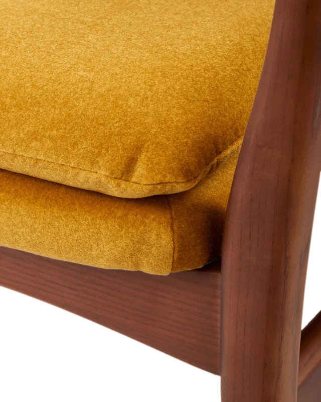 Fauteuil en tissu jaune et bois de frêne Soft Peggy - Pols Potten