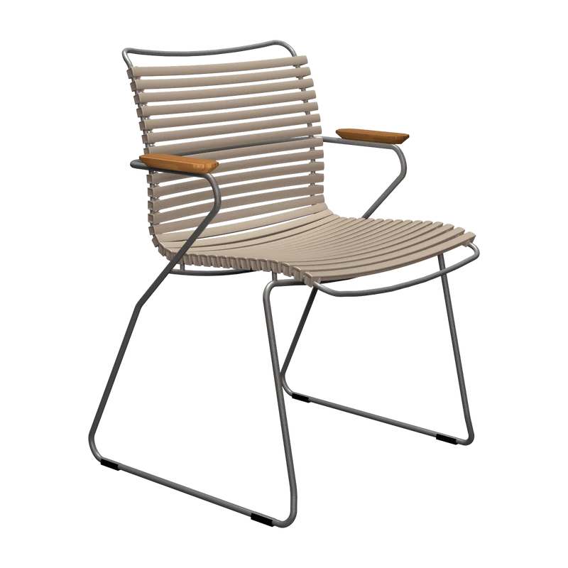 Chaise en métal et plastique beige avec accoudoirs 60x90cm Click - Houe