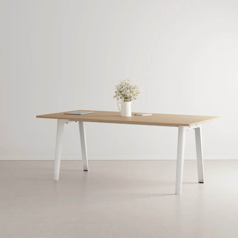 Table à manger de 6 places en chêne et acier blanc crème 160x95cm New modern - TIPTOE