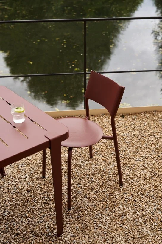 Chaise de jardin en plastique recyclé rouge brique Midi - TIPTOE
