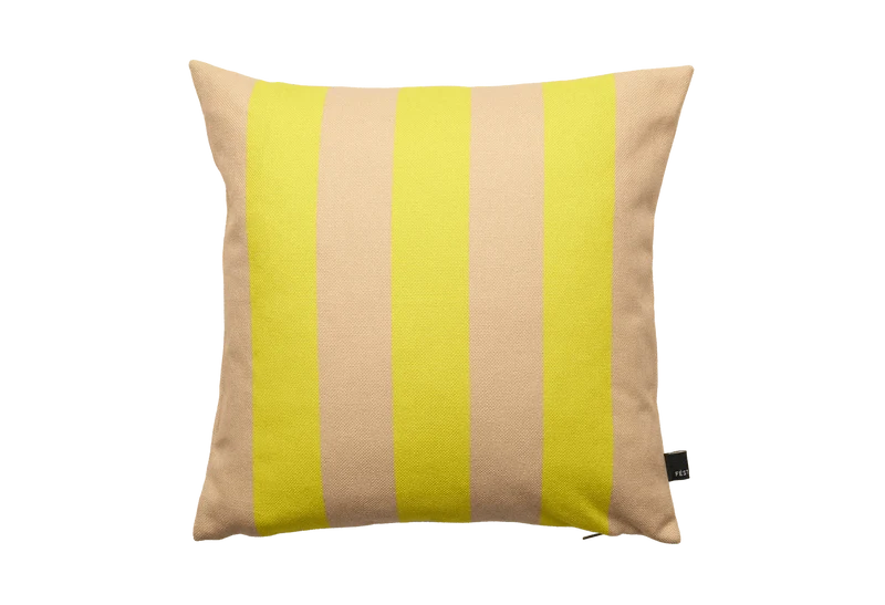 Coussin carré à rayures en tissu jaune et beige 45x45cm Striped - Fest Amsterdam