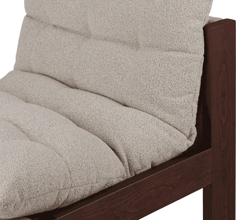 Fauteuil en tissu bouclé beige et bois de hêtre marron cacao Huno - noo.ma