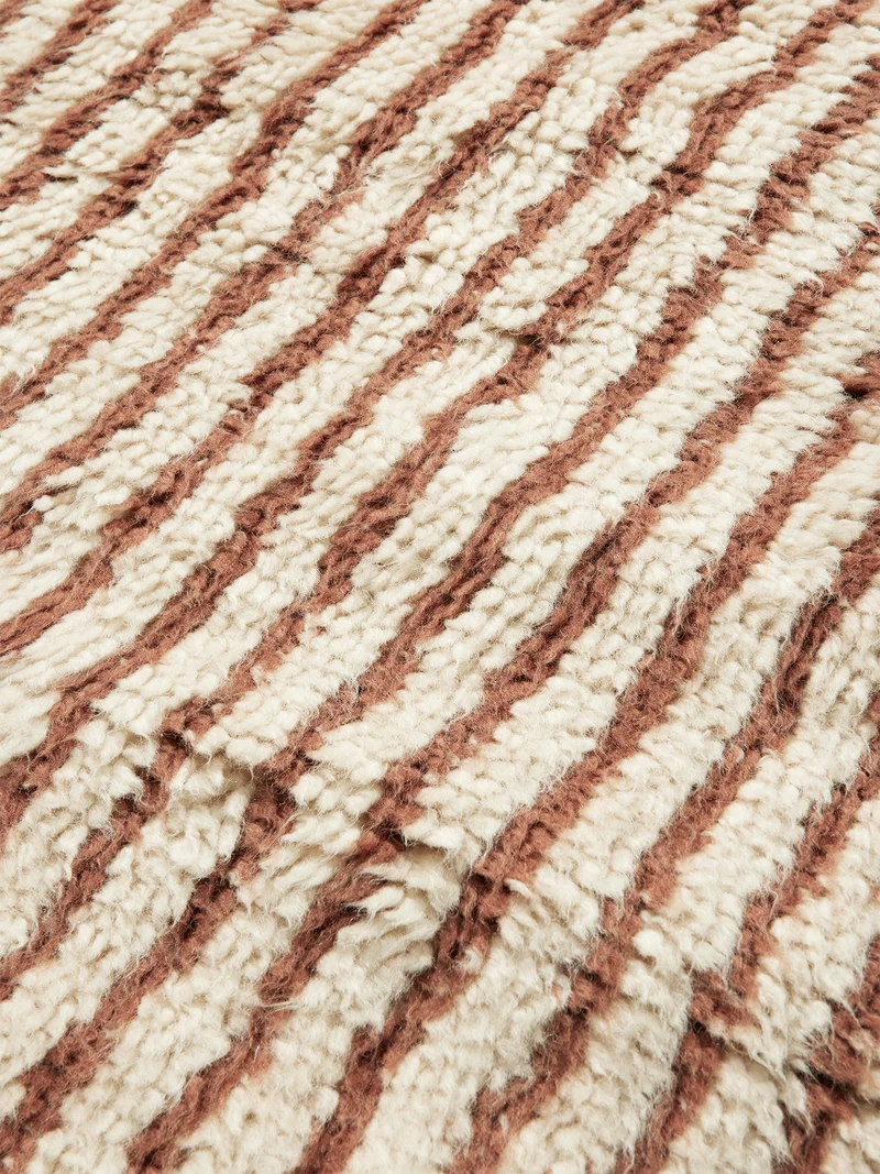 Ferm Living Kami Knotted Teppich - 80 x 120 - Off-white/Red Brown