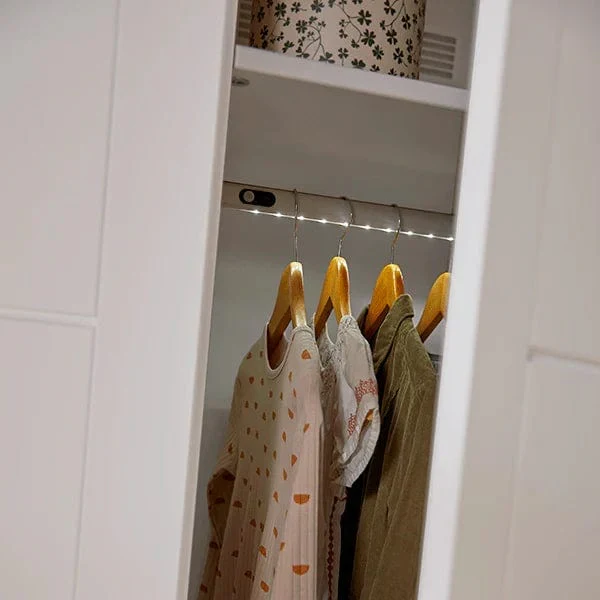 Lifetime Kidsrooms Kleiderstange mit LED Beleuchtung