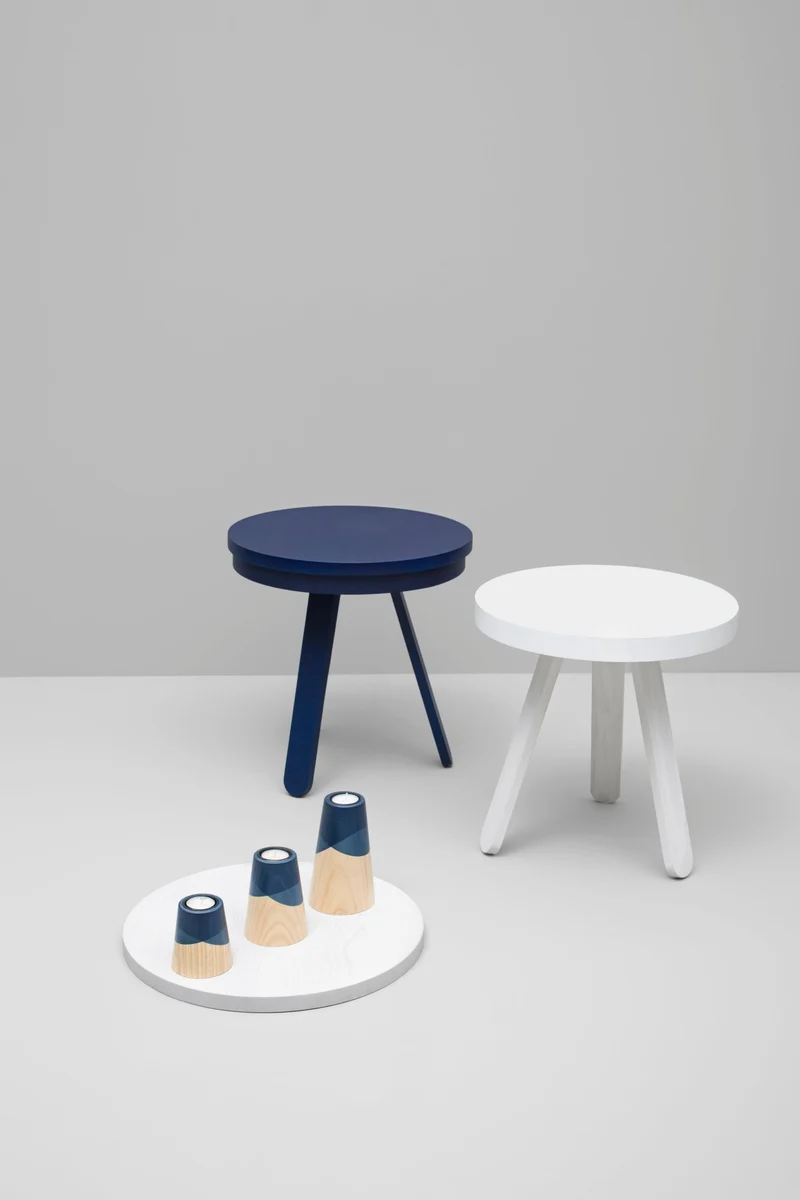 Table d'appoint bleue 42 cm Batea - Woodendot