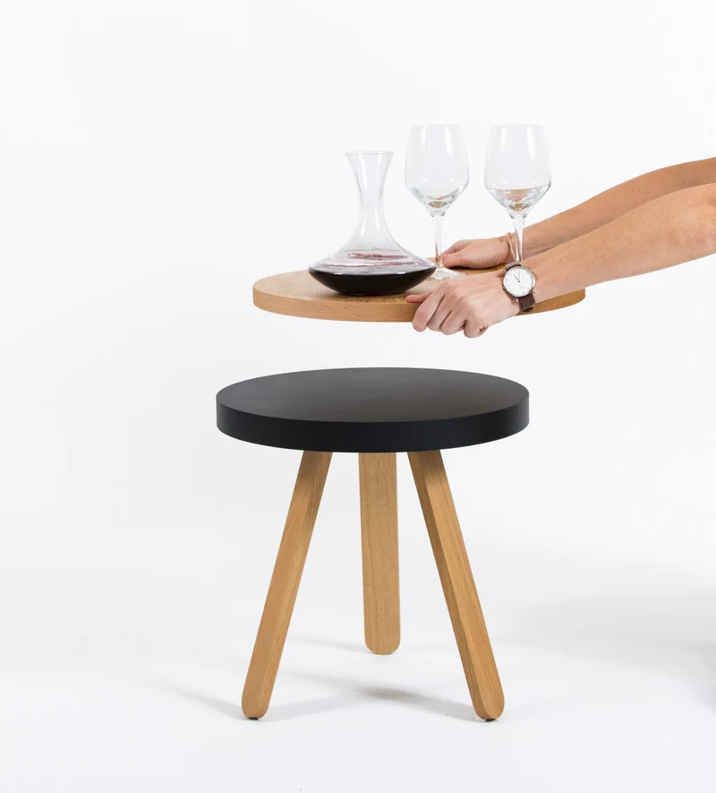 Table d'appoint en chêne et noire 42 cm Batea - Woodendot
