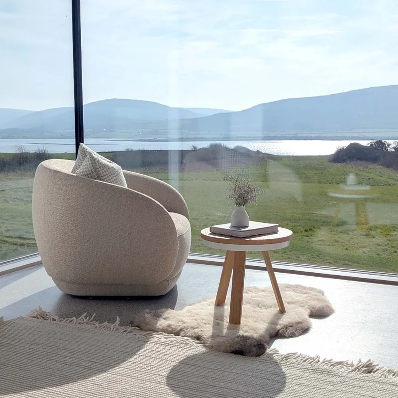 Table d'appoint en chêne et blanche 42 cm Batea - Woodendot