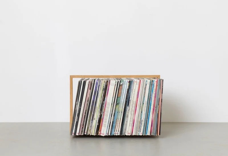 Porte-vinyles en bois de chêne naturel b-seite L - Das kleine b