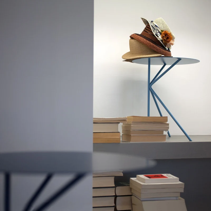 Table d'appoint rouge Twin Alto - Meme Design
