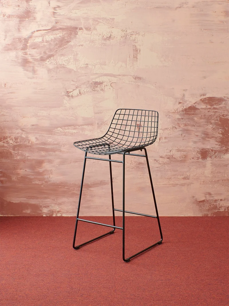 Chaise de bar en métal noir Wire - HKliving