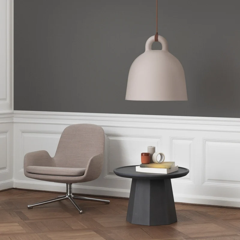 Table d'appoint en bois gris clair 65 cm Pine gris clair - Normann Copenhagen