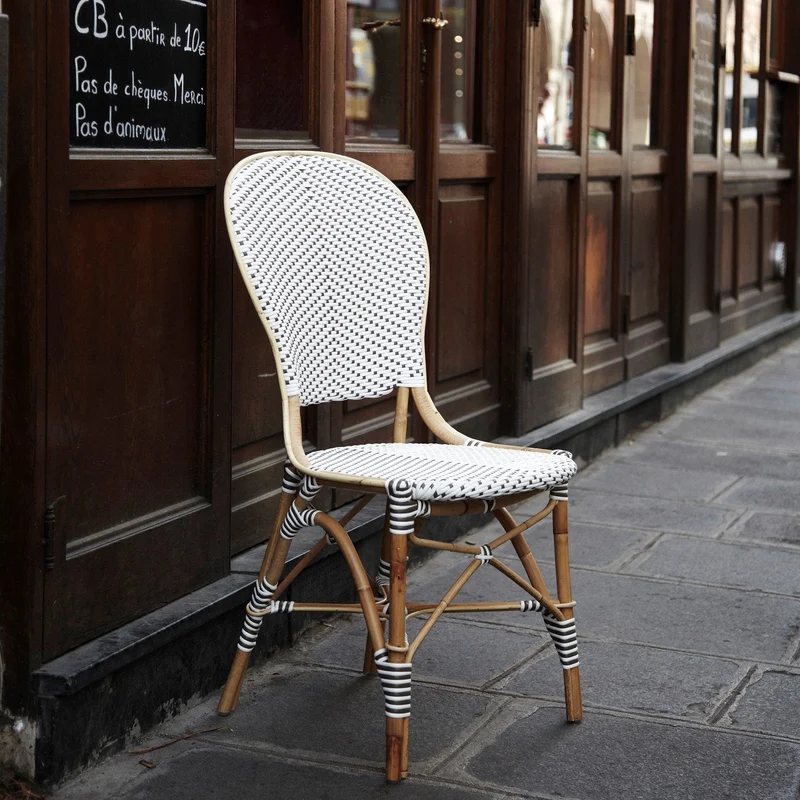 Chaise de bistrot blanche Isabelle - Sika Design